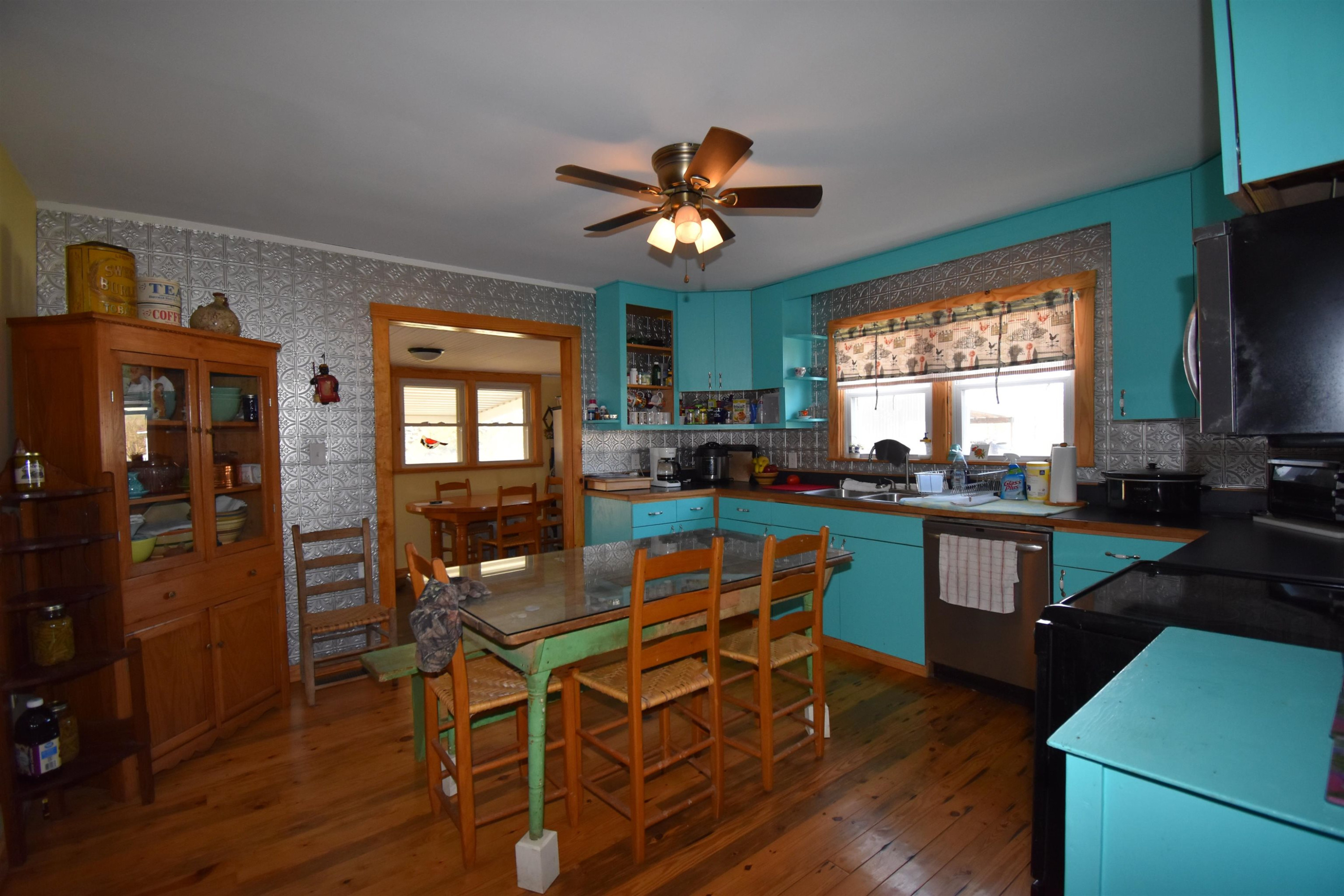 482 Horseshoe Bend Road Linden, TN 37096 - Photo 8 of 24 Photo 8