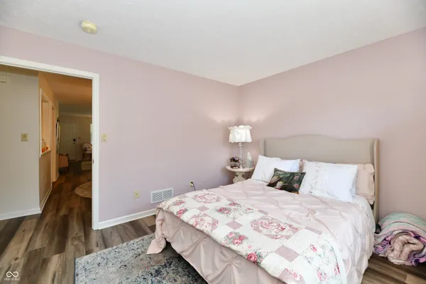 $240,000 | 5668 Misty Ridge Circle, Indianapolis, IN 46237