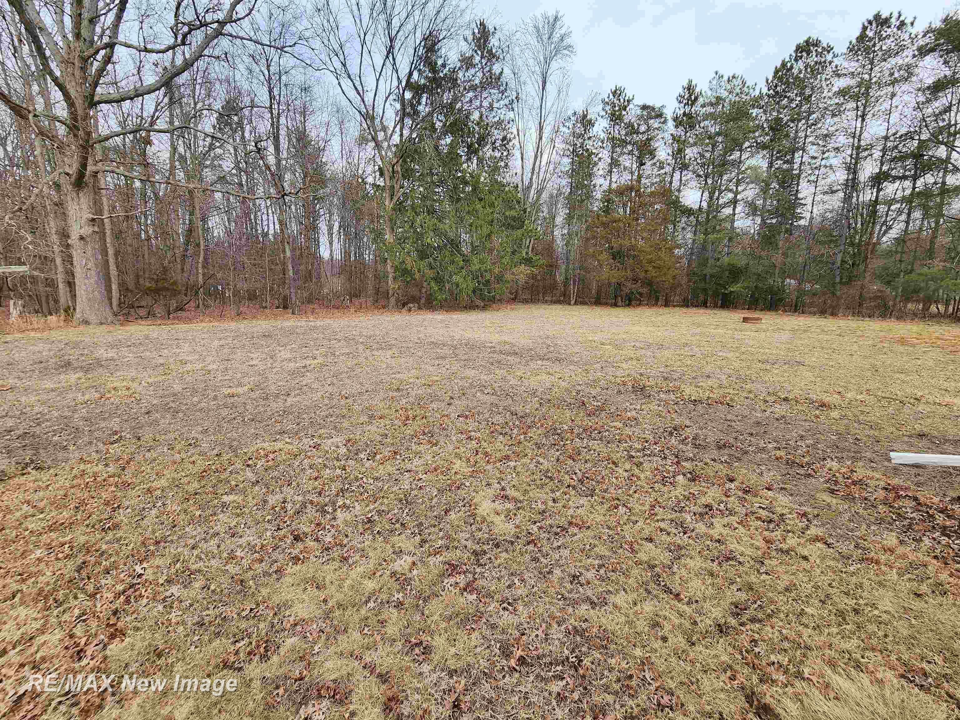 12000 Lakefield Road St. Charles, MI 48655 - Photo 37 of 39 50168912-16ffbe01-c007-4252-bfd9-382ebcc4288f.JPG