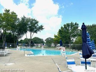 22512 Sheridan Road Novi, MI 48375 - Photo 35 of 37