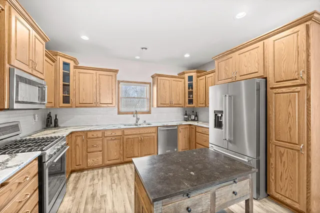 $475,000 | 804 Mitchell Court, Glencoe, MN 55336