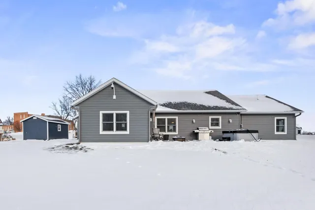 $475,000 | 804 Mitchell Court, Glencoe, MN 55336