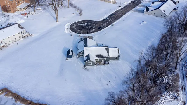 $475,000 | 804 Mitchell Court, Glencoe, MN 55336