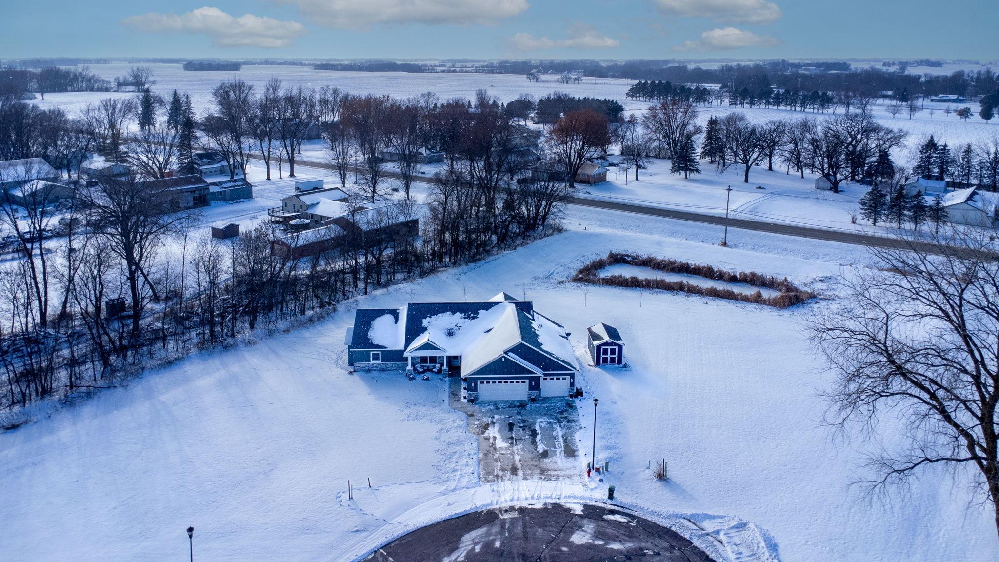 804 Mitchell Court Glencoe, MN 55336 - Photo 7 of 35