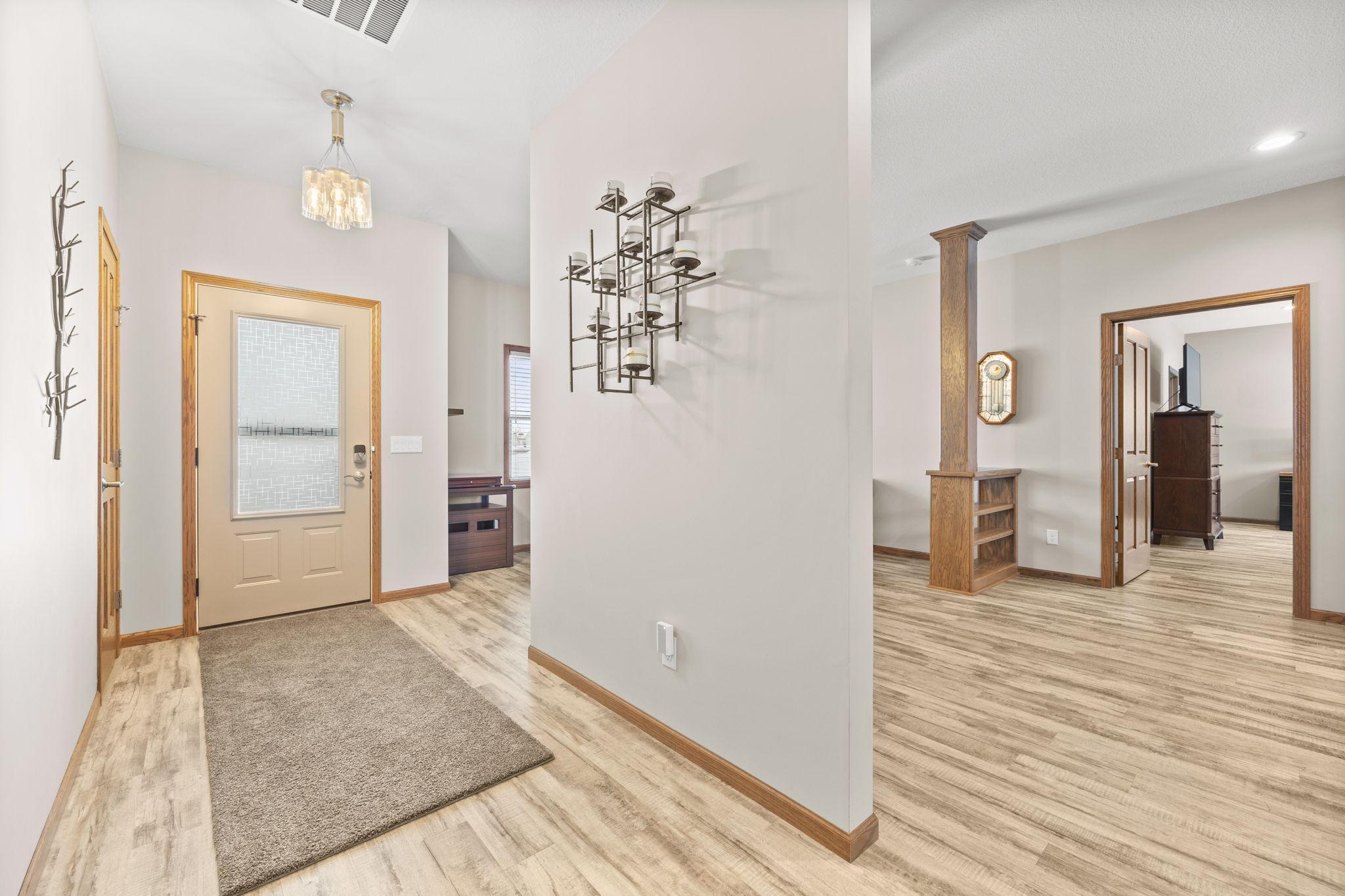 804 Mitchell Court Glencoe, MN 55336 - Photo 9 of 35