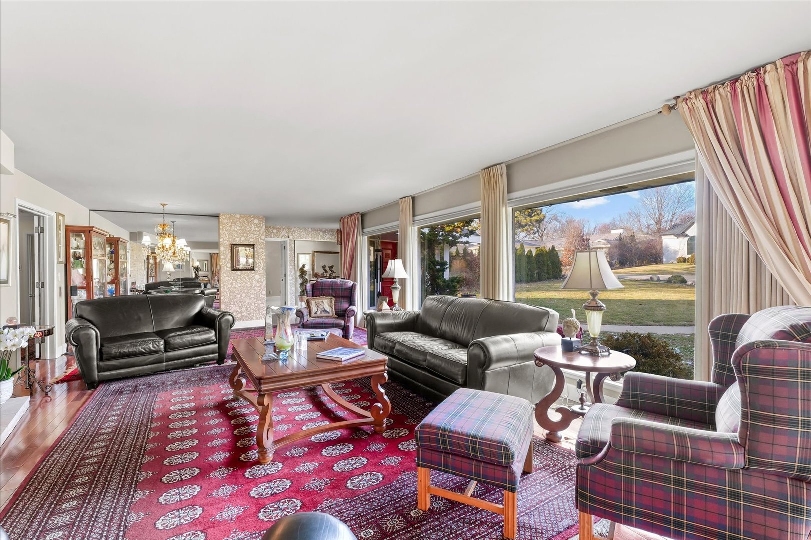 22 Greencroft Drive Champaign, IL 61821 - Photo 14 of 90 a living room with furniture and a large window
