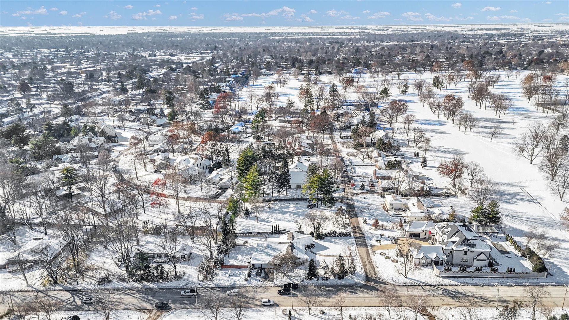 22 Greencroft Drive Champaign, IL 61821 - Photo 21 of 90 a view of a city