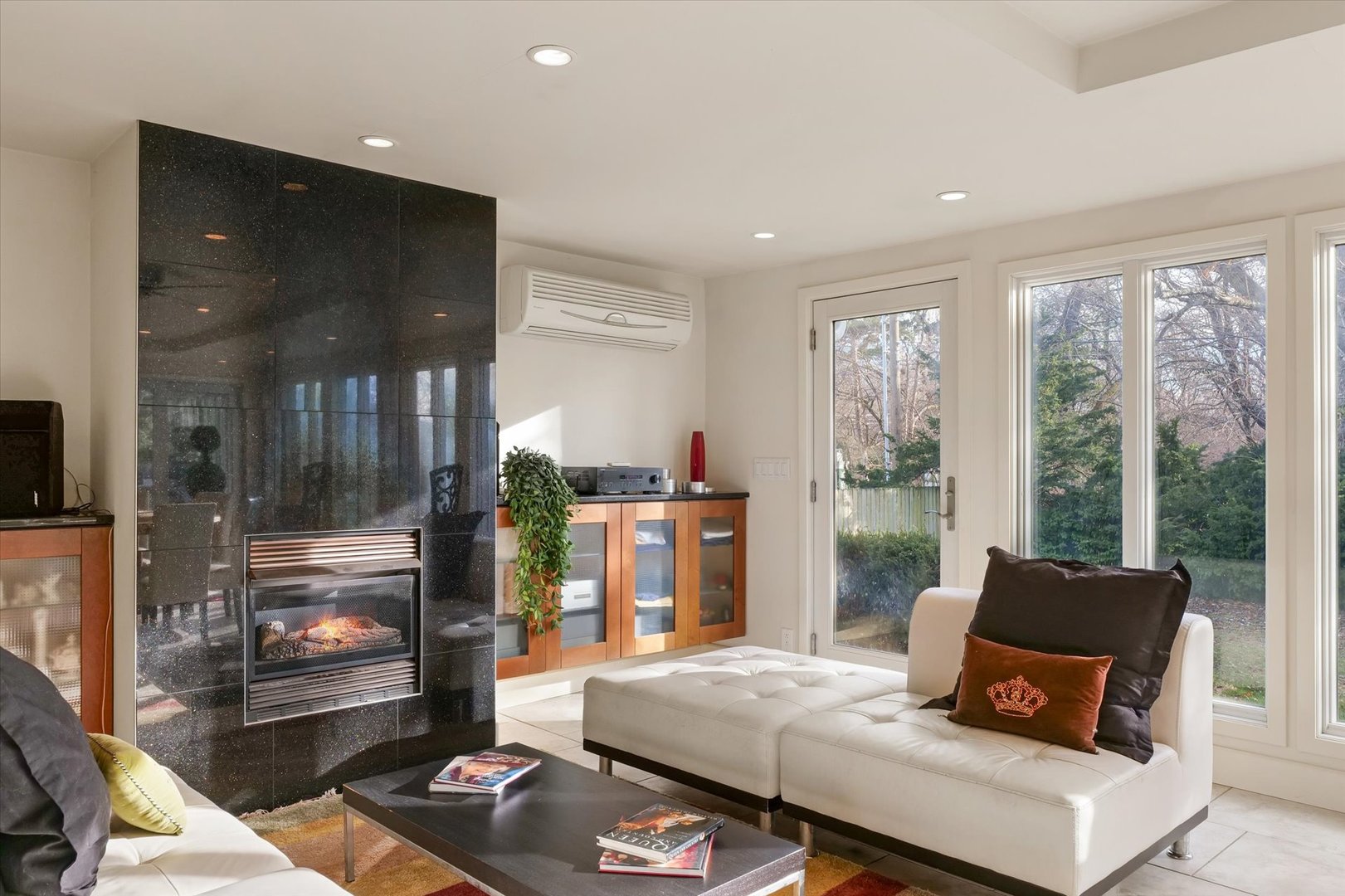 22 Greencroft Drive Champaign, IL 61821 - Photo 3 of 90