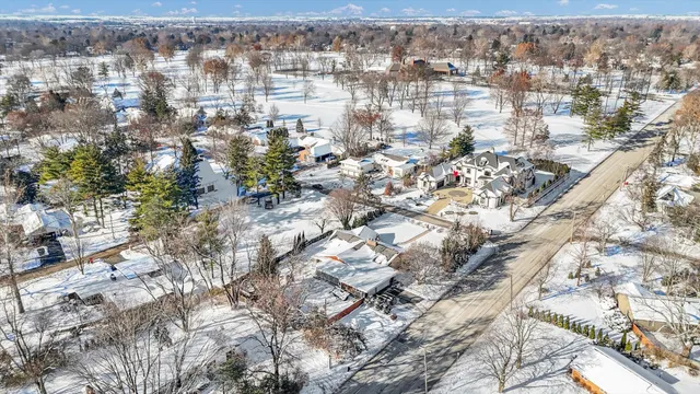 $897,600 | 22 Greencroft Drive, Champaign, IL 61821