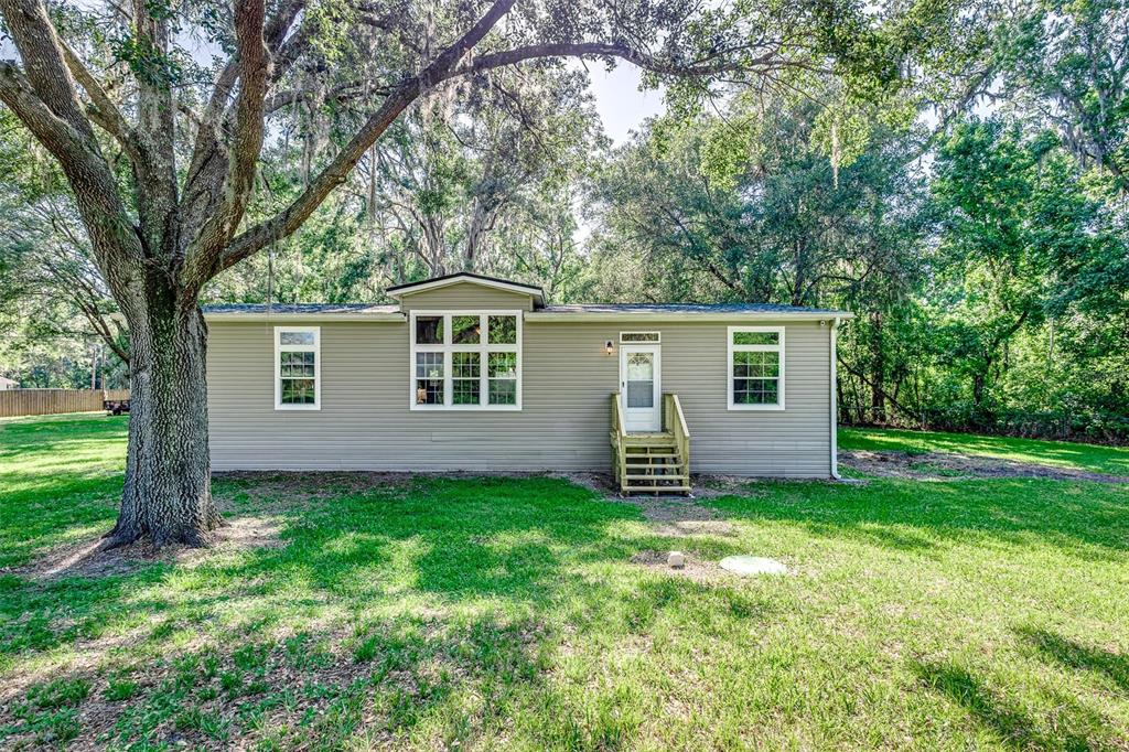 705 North Forbes Road Plant City, FL 33566 - Photo 1 of 1 Gallery Image 1