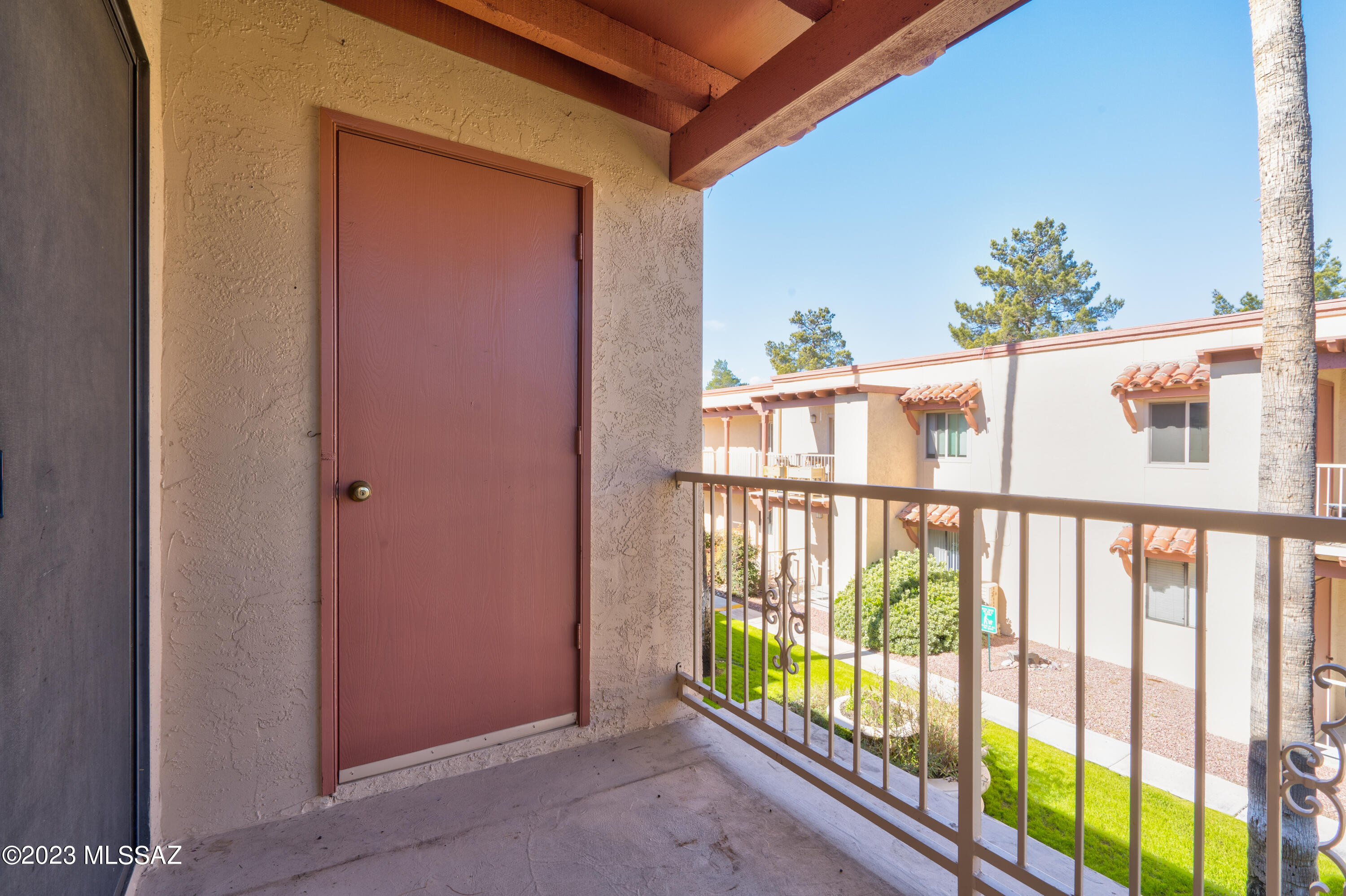 3357 North Country Club Road, Unit 24 Tucson, AZ 85716 - Photo 4 of 27