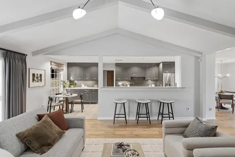 $1,200,000 | 4011 Greystone Drive, Austin, TX 78731
