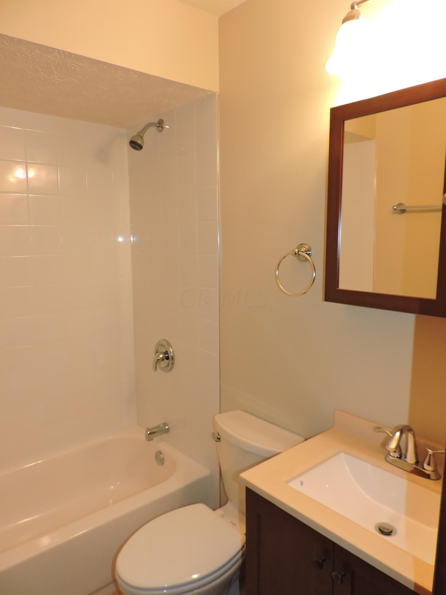 317 Chapelfield Road Columbus, OH 43230 - Photo 11 of 26 Gallery Image 11