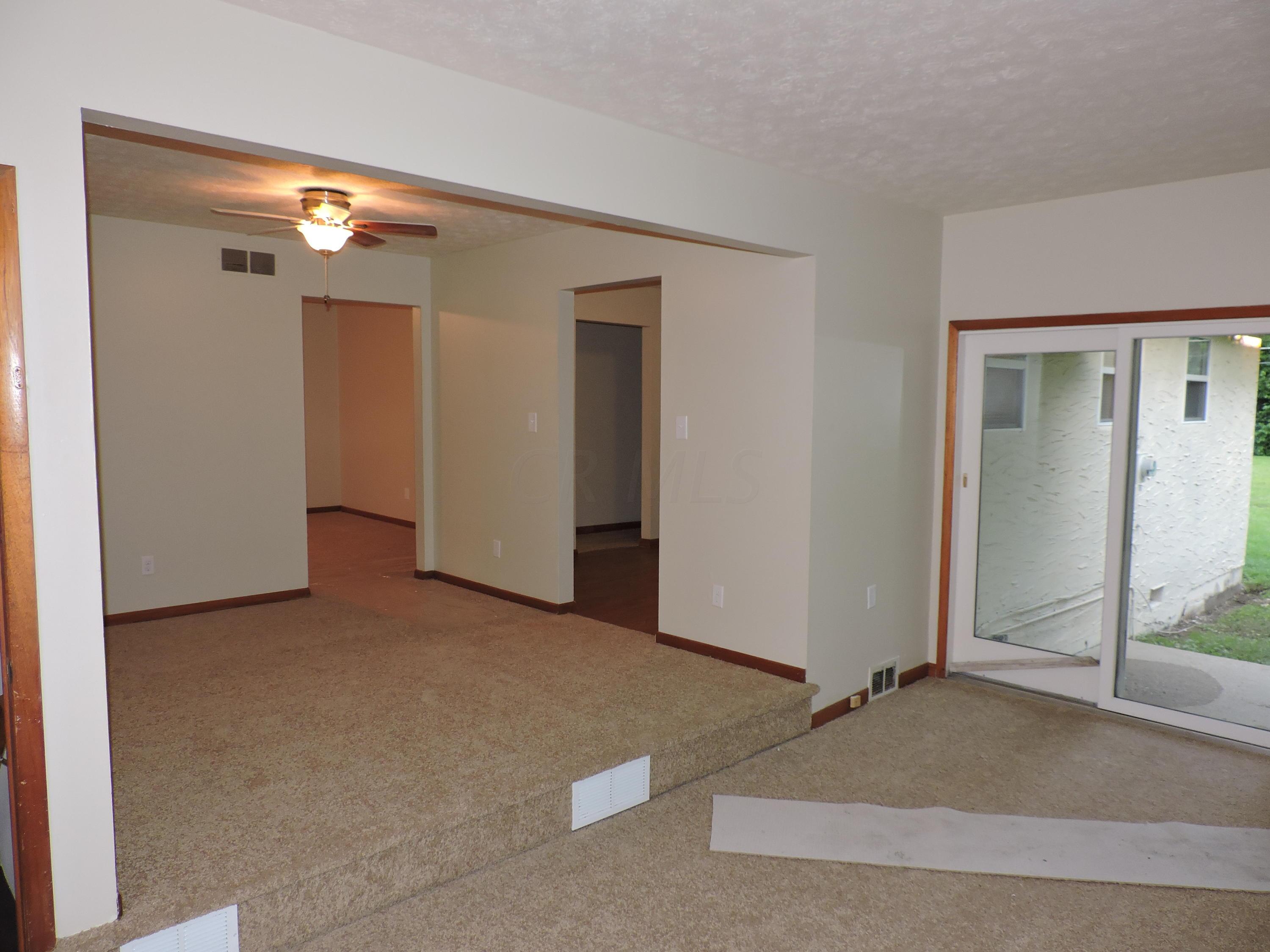 317 Chapelfield Road Columbus, OH 43230 - Photo 8 of 26 Gallery Image 8