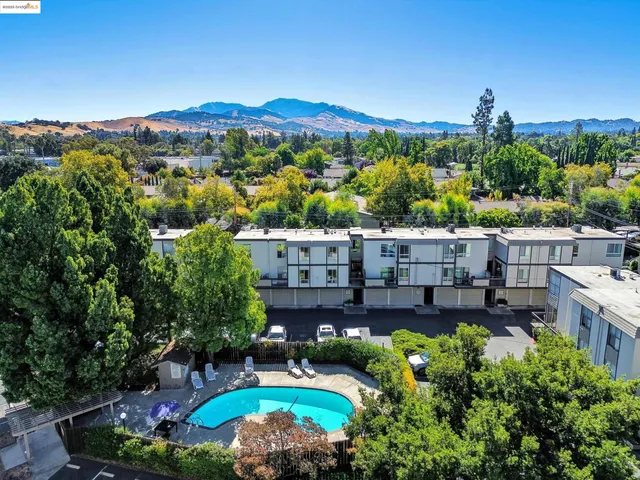 $476,000 | 2036 Sierra Road, Unit 2, Concord, CA 94518