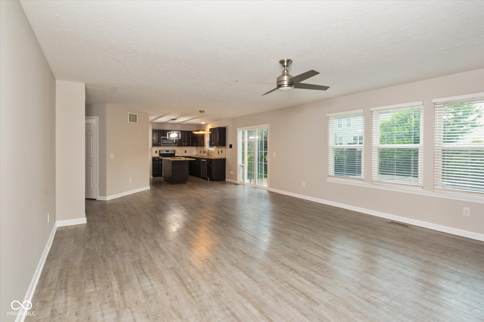 14446 Chapelwood Lane Fishers, IN 46037 - Photo 10 of 44