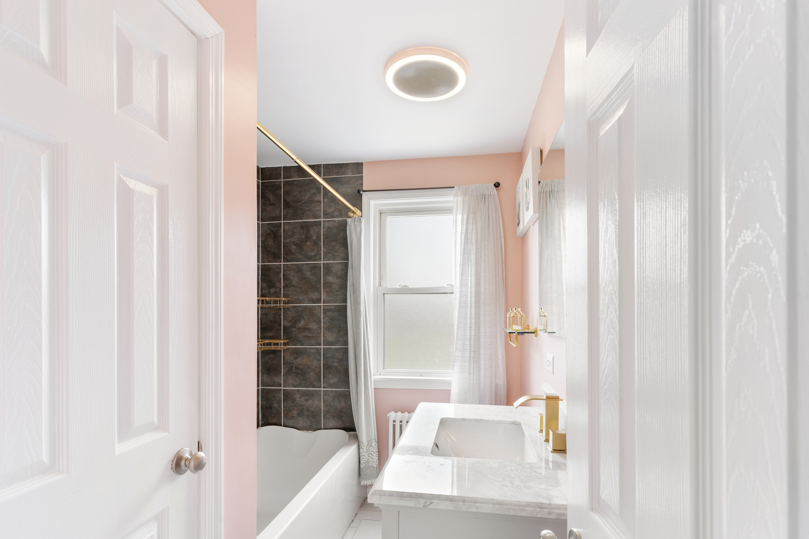 2204 South 9th Avenue, Unit 2 Broadview, IL 60155 - Photo 12 of 16 a bathroom with a bathtub and a shower