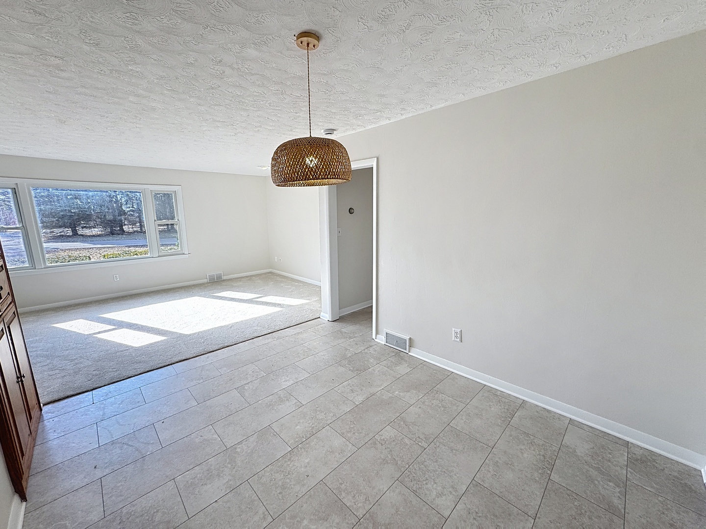 538 Schroeder Road Coal Valley, IL 61240 - Photo 5 of 28