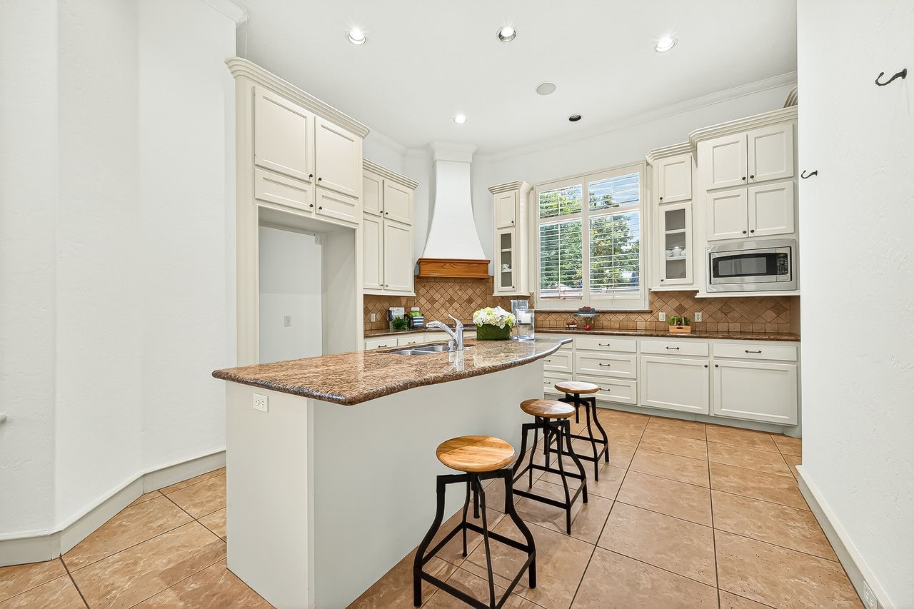 16610 Champagne Falls Court Spring, TX 77379 - Photo 16 of 50