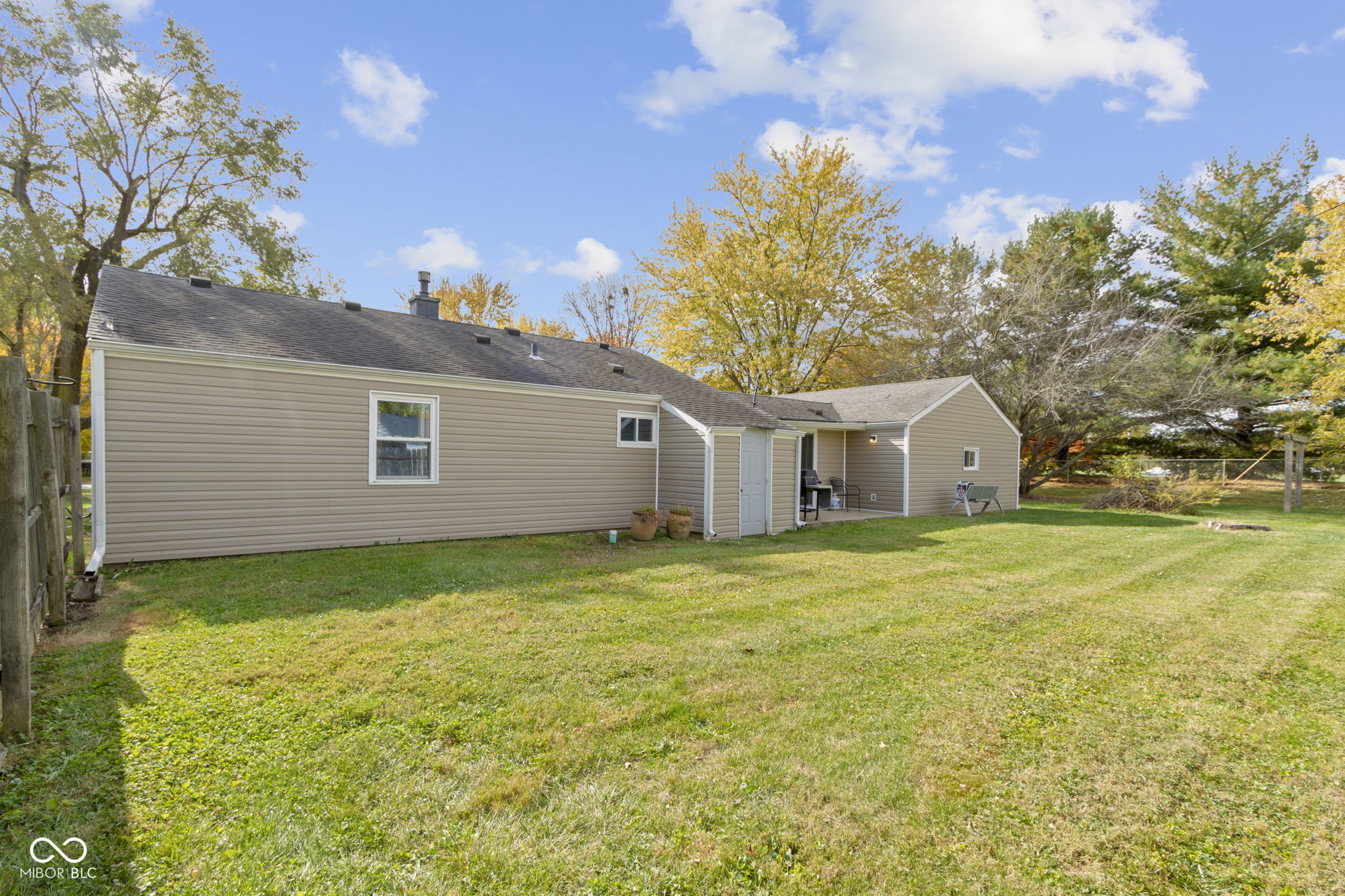 9324 Thompson Road Indianapolis, IN 46239 - Photo 22 of 26 Gallery Image 22