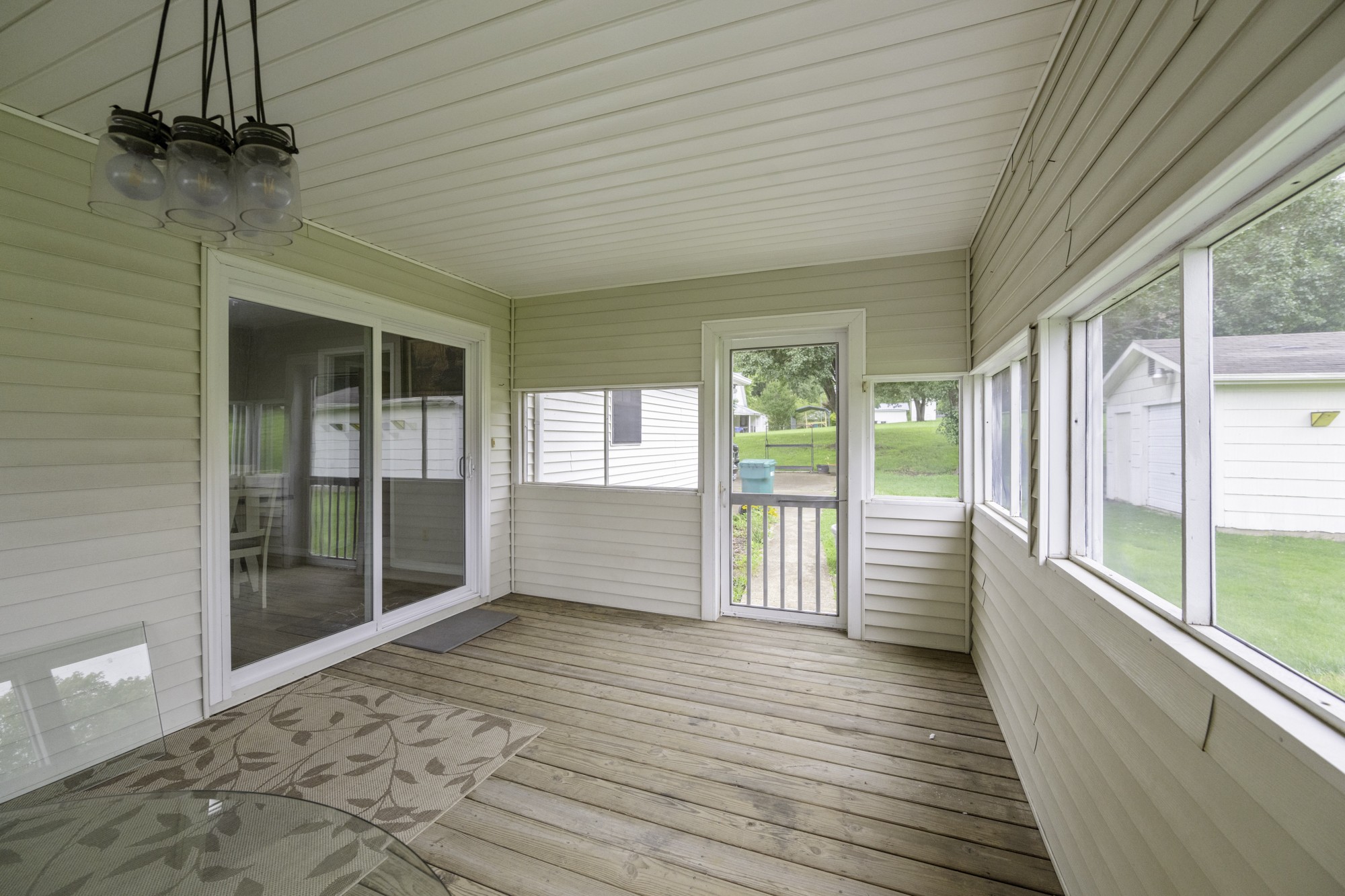 17930 West Main Street Huntingdon, TN 38344 - Photo 21 of 28 a view of empty room with wooden floor and fan