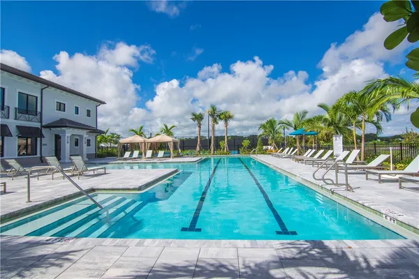 $550,000 | 4501 Jolly Roger Manor, Vero Beach, FL 32967
