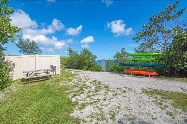$550,000 | 4501 Jolly Roger Manor, Vero Beach, FL 32967