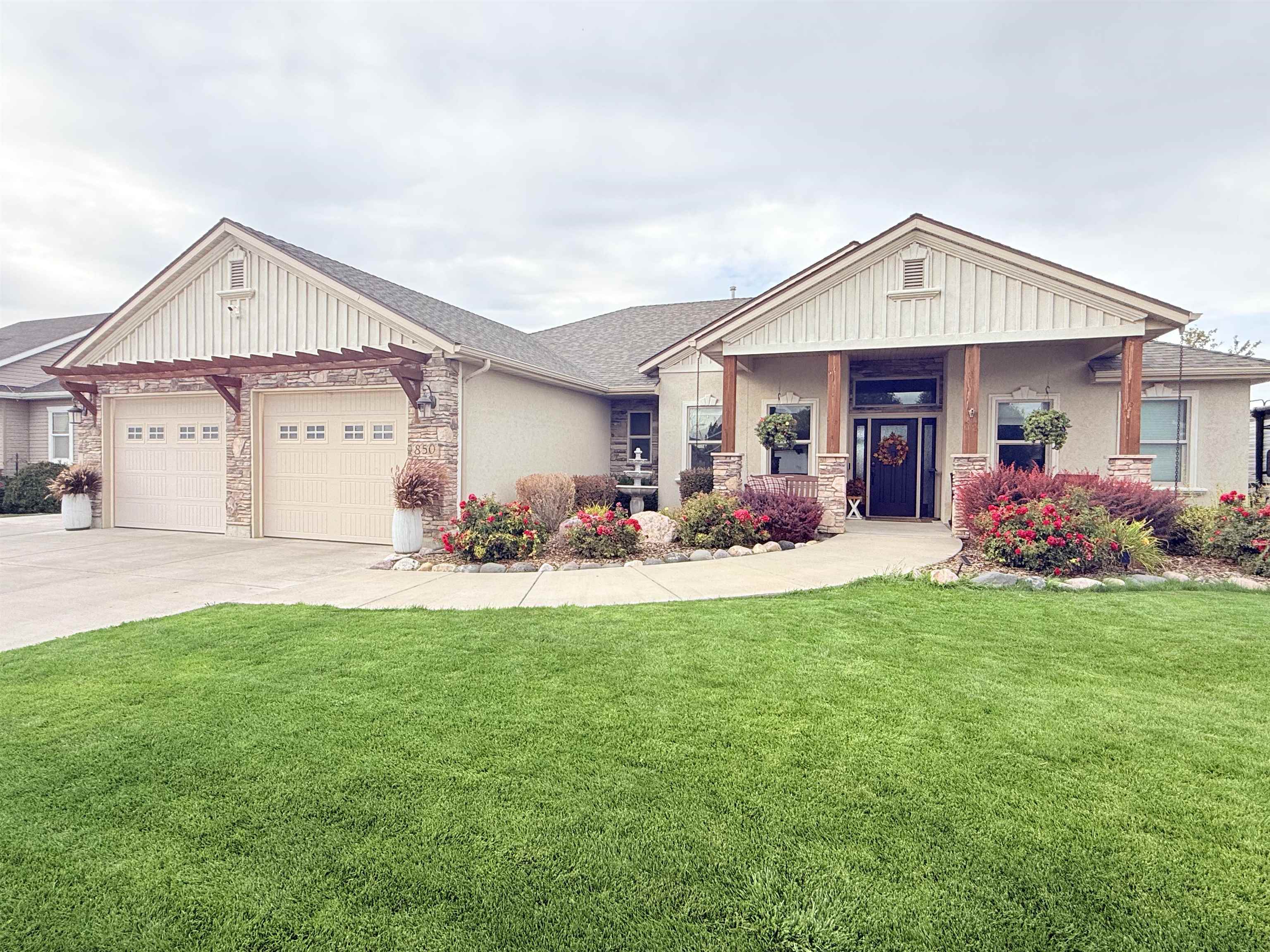 850 Dell Road Chubbuck, ID 83202 - Photo 1 of 29 Gallery Image 1