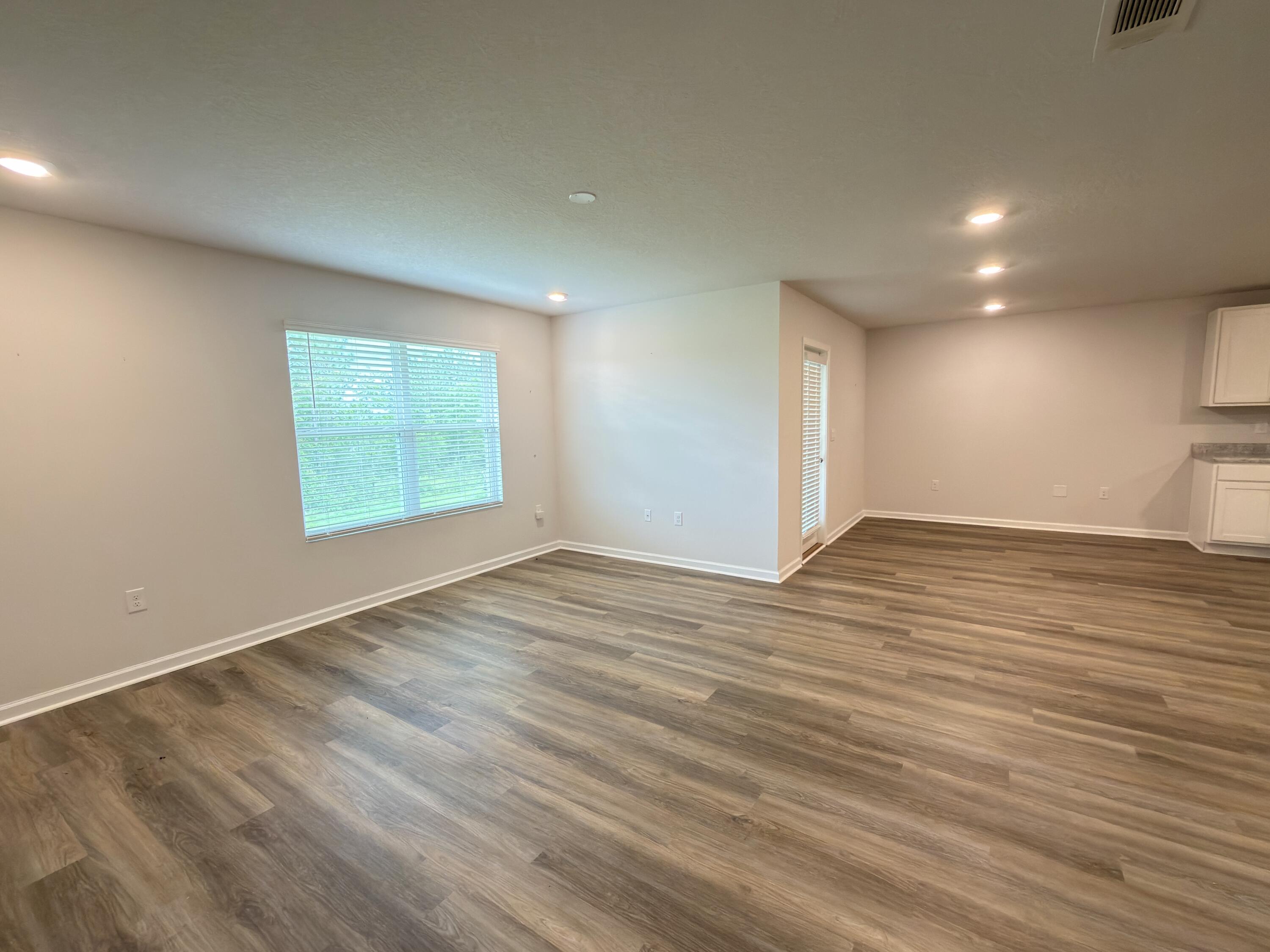6718 Cambrian Ridge Laurel Hill, FL 32567 - Photo 10 of 28 IMG_6885