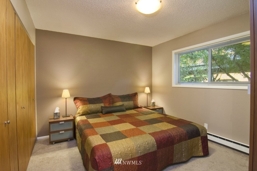 924 North Garden Street, Unit 302 Bellingham, WA 98225 - Photo 14 of 23