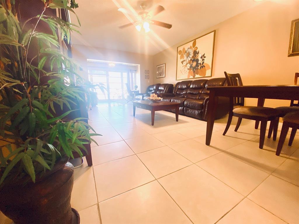 Northeast Boca Raton Boca Raton, FL 33431 - Photo 8 of 32 a living room with furniture