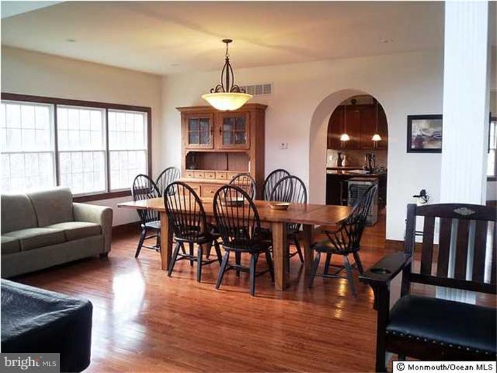 440 Glenn Road Jackson, NJ 08527 - Photo 7 of 15 Gallery Image 7