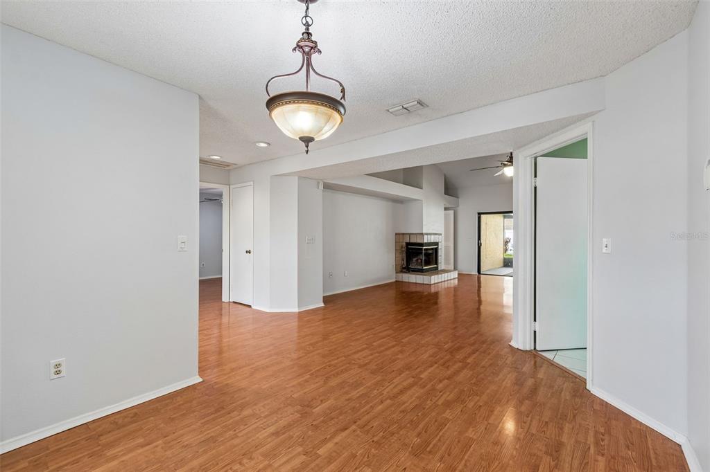 9613 Cypress Brook Road Tampa, FL 33647 - Photo 28 of 89