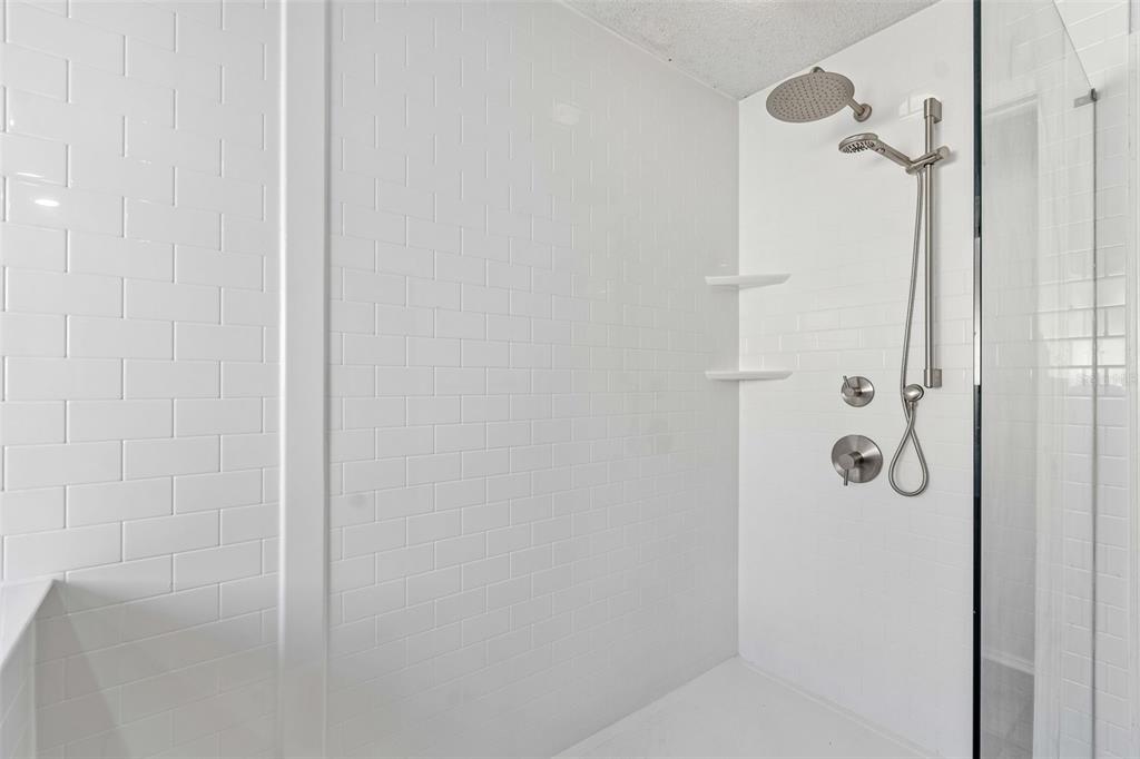 9613 Cypress Brook Road Tampa, FL 33647 - Photo 44 of 89