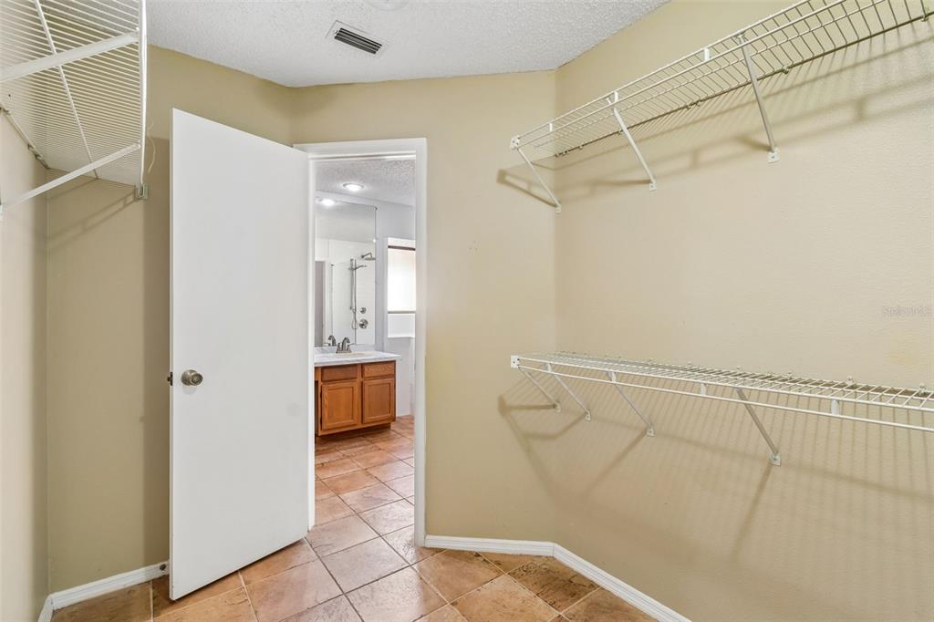 9613 Cypress Brook Road Tampa, FL 33647 - Photo 48 of 89