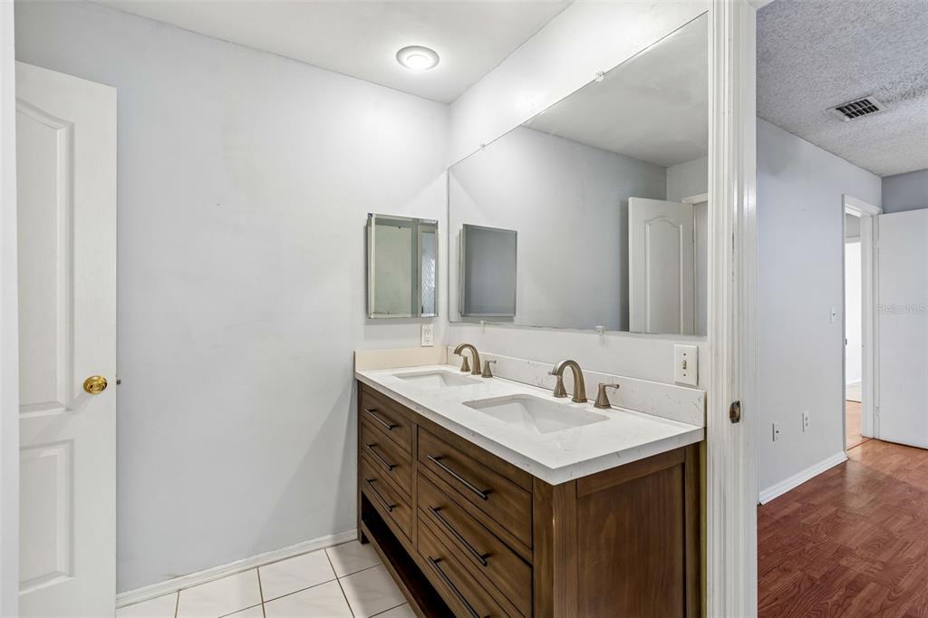 9613 Cypress Brook Road Tampa, FL 33647 - Photo 57 of 89