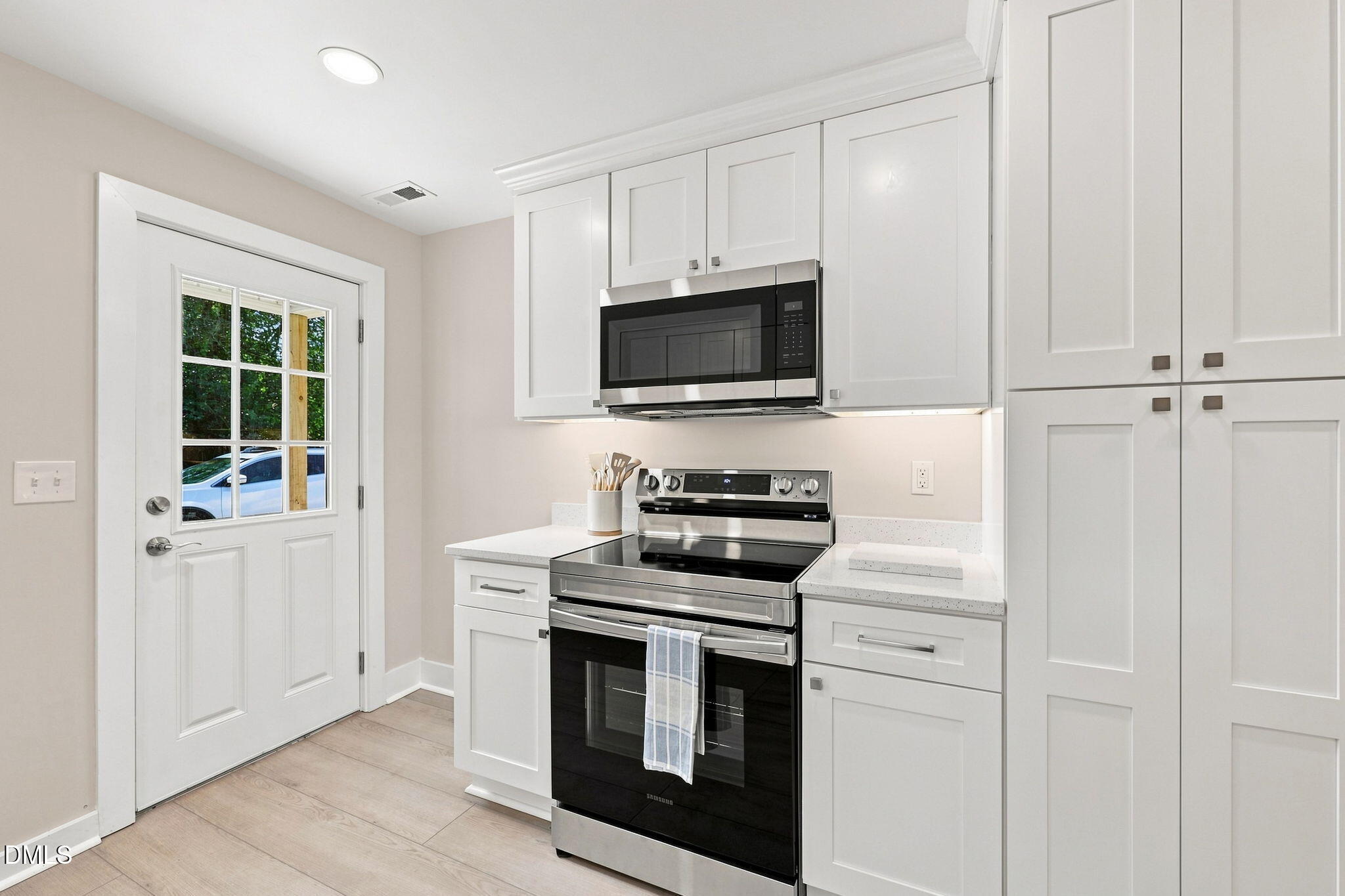 522 Buffalo Road Smithfield, NC 27577 - Photo 12 of 26 23-web-or-mls-IMG_5558_Edit