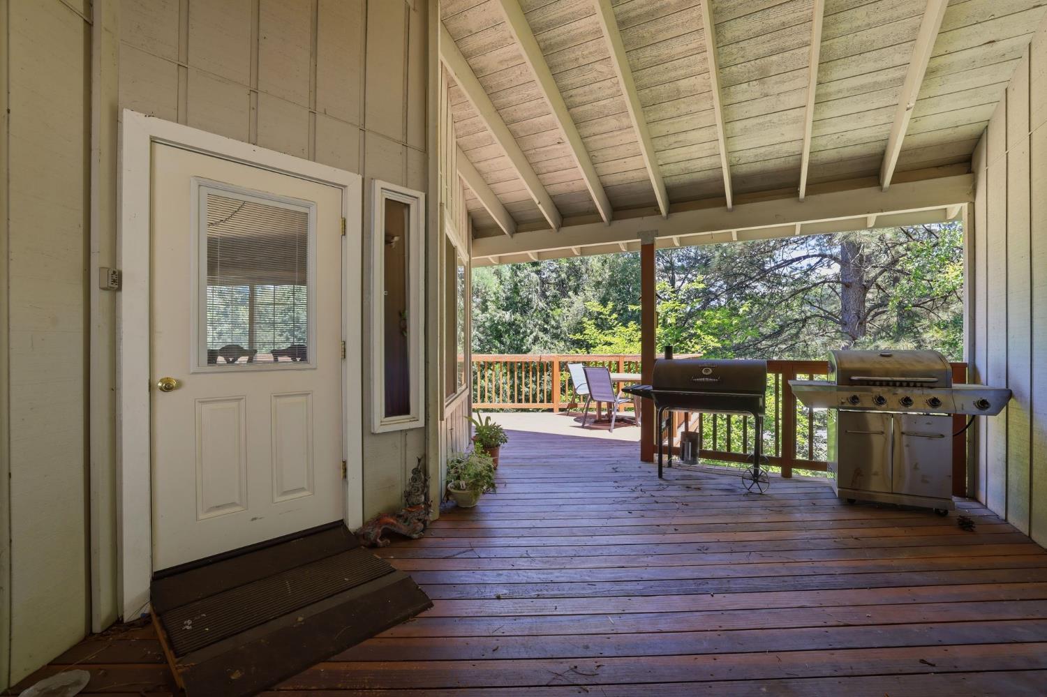 11002 Ball Road Grass Valley, CA 95949 - Photo 25 of 34