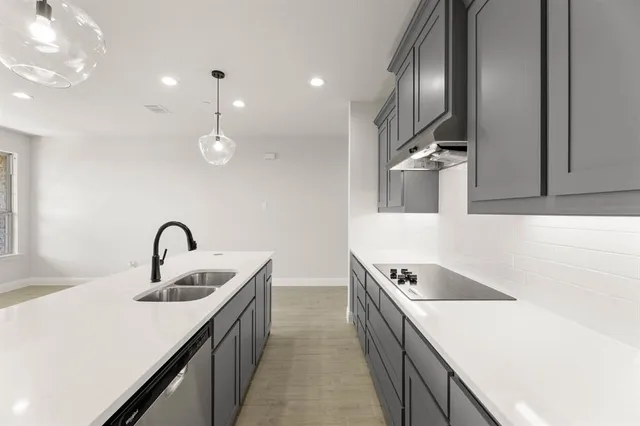 $376,814 | 672 Sandiford Court, Mansfield, TX 76063