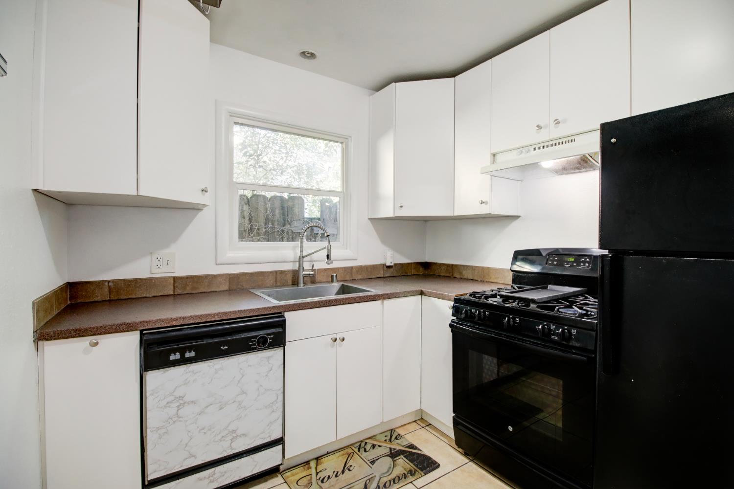 2500 Ethan Way Sacramento, CA 95821 - Photo 6 of 47