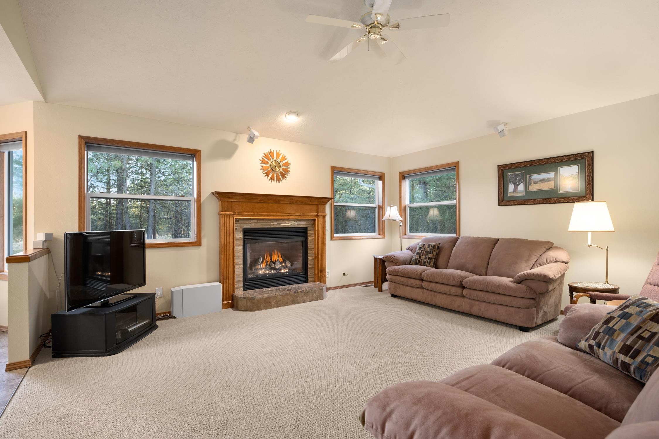 9700 South Spotted Road Cheney, WA 99004 - Photo 14 of 37