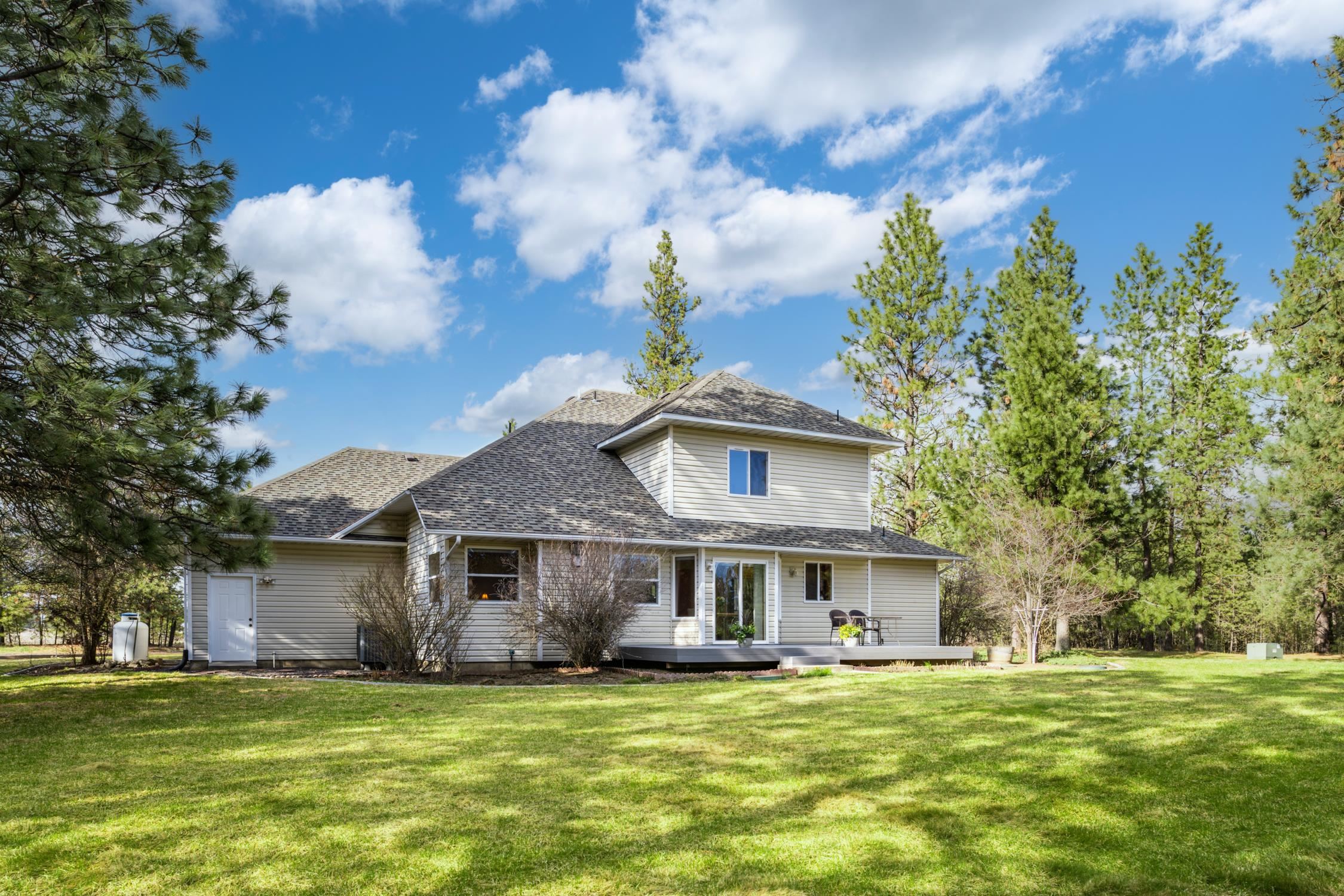 9700 South Spotted Road Cheney, WA 99004 - Photo 4 of 37