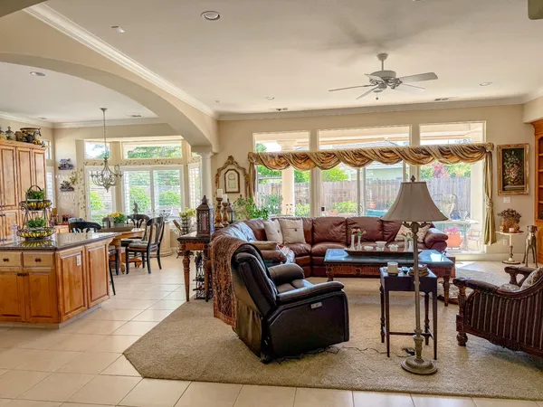 $925,000 | 1116 Bridgetowne Drive, Lodi, CA 95242