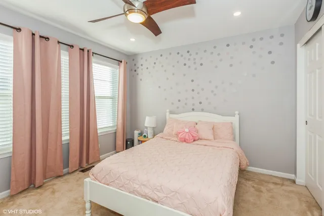 $425,000 | 375 North Commerce Street, Aurora, IL 60504