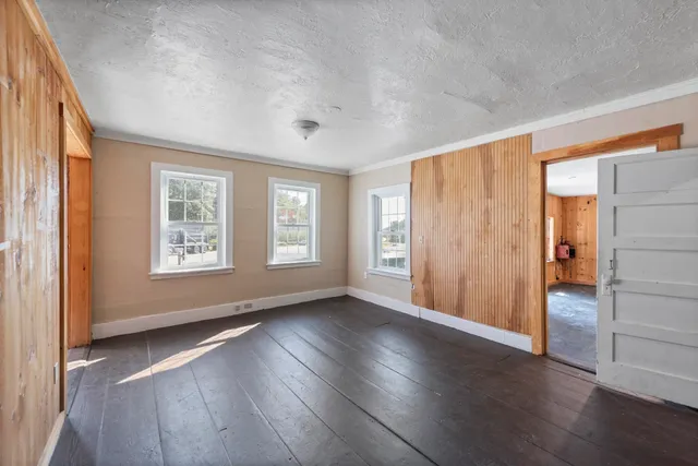 $2,500 | 935 Rumney Rte 25, Unit 2, Rumney, NH 03266