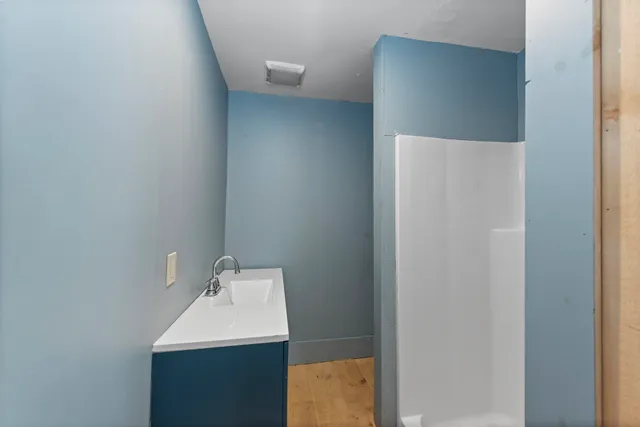 $2,500 | 935 Rumney Rte 25, Unit 2, Rumney, NH 03266