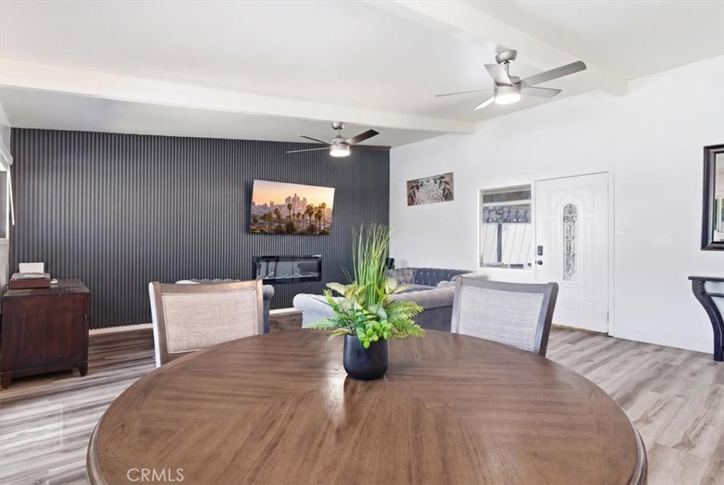 7959 Bothwell Road Reseda, CA 91335 - Photo 11 of 60 a living room with furniture