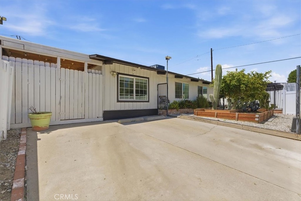 7959 Bothwell Road Reseda, CA 91335 - Photo 43 of 60