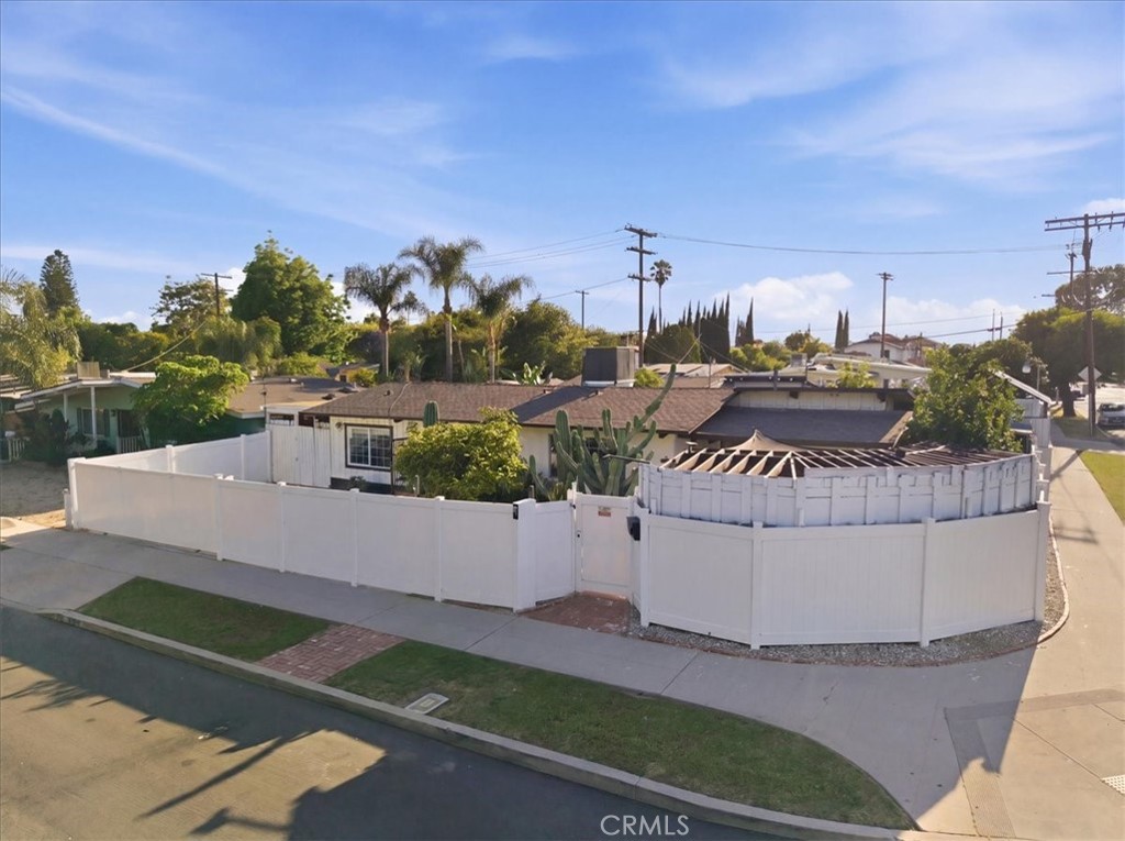 7959 Bothwell Road Reseda, CA 91335 - Photo 45 of 60 a view of a terrace