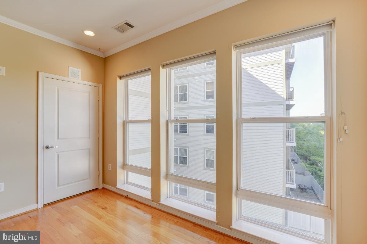 8045 Newell Street, Unit 309 Silver Spring, MD 20910 - Photo 16 of 27
